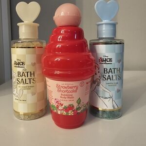 Disney Alice in Wonderland Bath Salts and Body Wash Trio